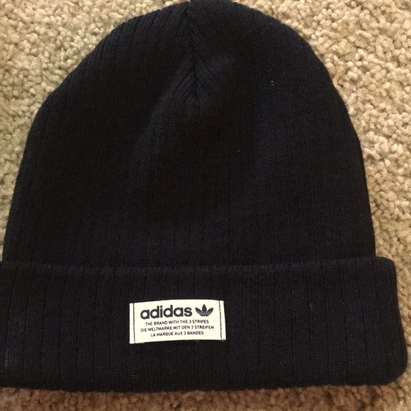 Adidas Beanie - Picture 1 of 1